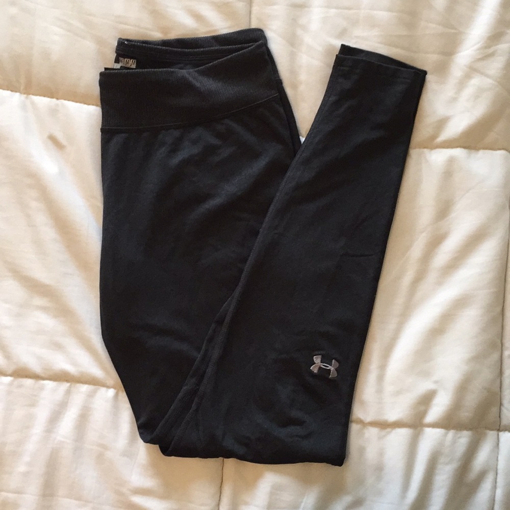 UNDER ARMOUR DARK GRAY LEGGINGS